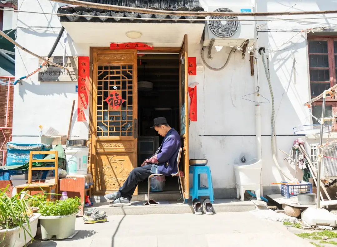 西安智能科技企业如何构建物联网设备管理平台方案